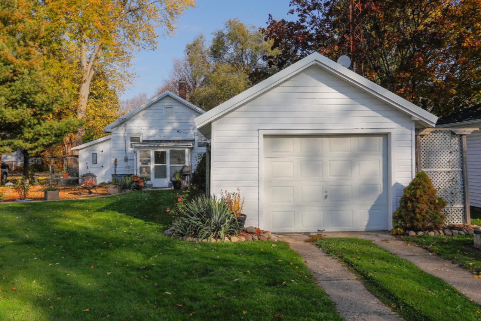 310 Lafayette Street Three Rivers, MI 49093 - Photo 23 of 23 310 Lafayette-123