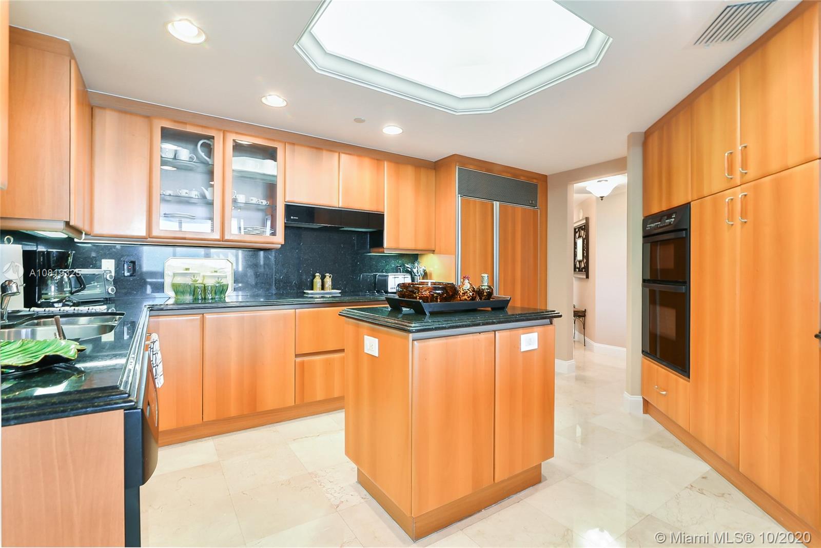 9559 Collins Avenue, Unit S2H Surfside, FL 33154 - Photo 7 of 19