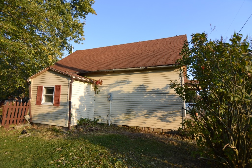 5812 South Como Road Portland, IN 47371 - Photo 8 of 14 Gallery Image 8