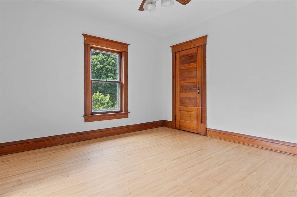 607 Mill Street Green Lake, WI 54941 - Photo 20 of 38