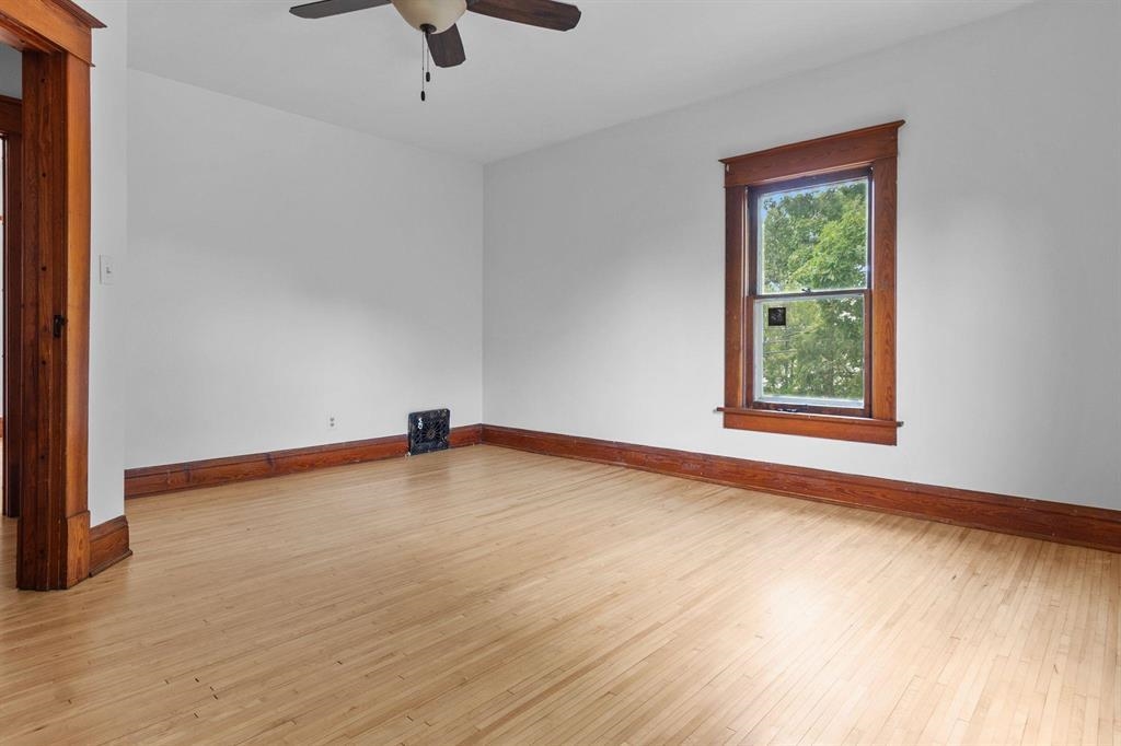 607 Mill Street Green Lake, WI 54941 - Photo 23 of 38
