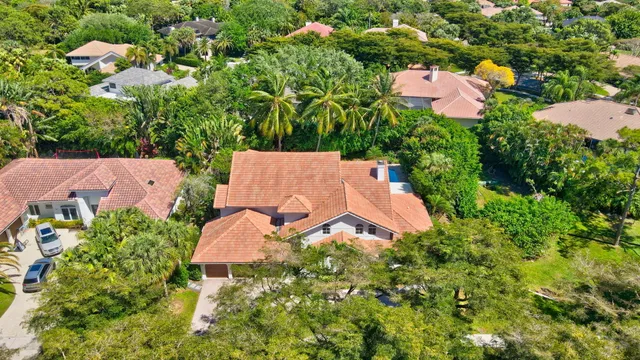 $2,100,000 | 930 Parkside Circle North, Boca Raton, FL 33486