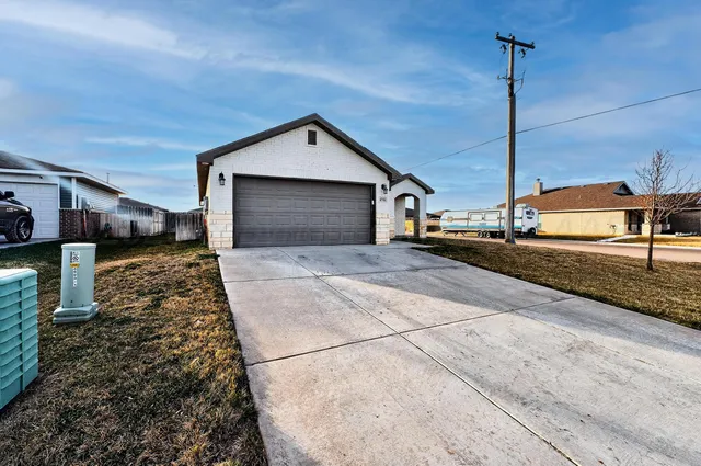 $2,200 | 4900 Hinson Street, Amarillo, TX 79118