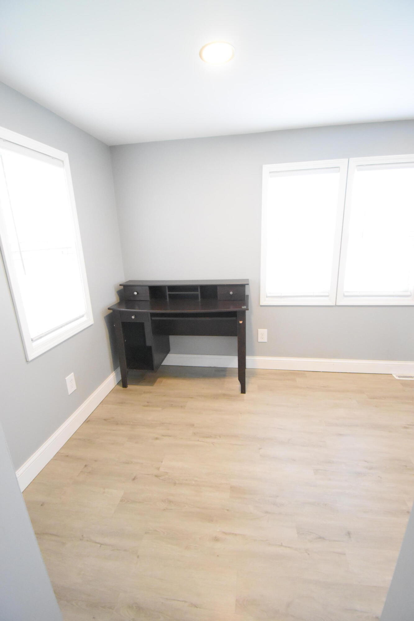 135 North Rachel Street Rensselaer, IN 47978 - Photo 17 of 58 1333x2000