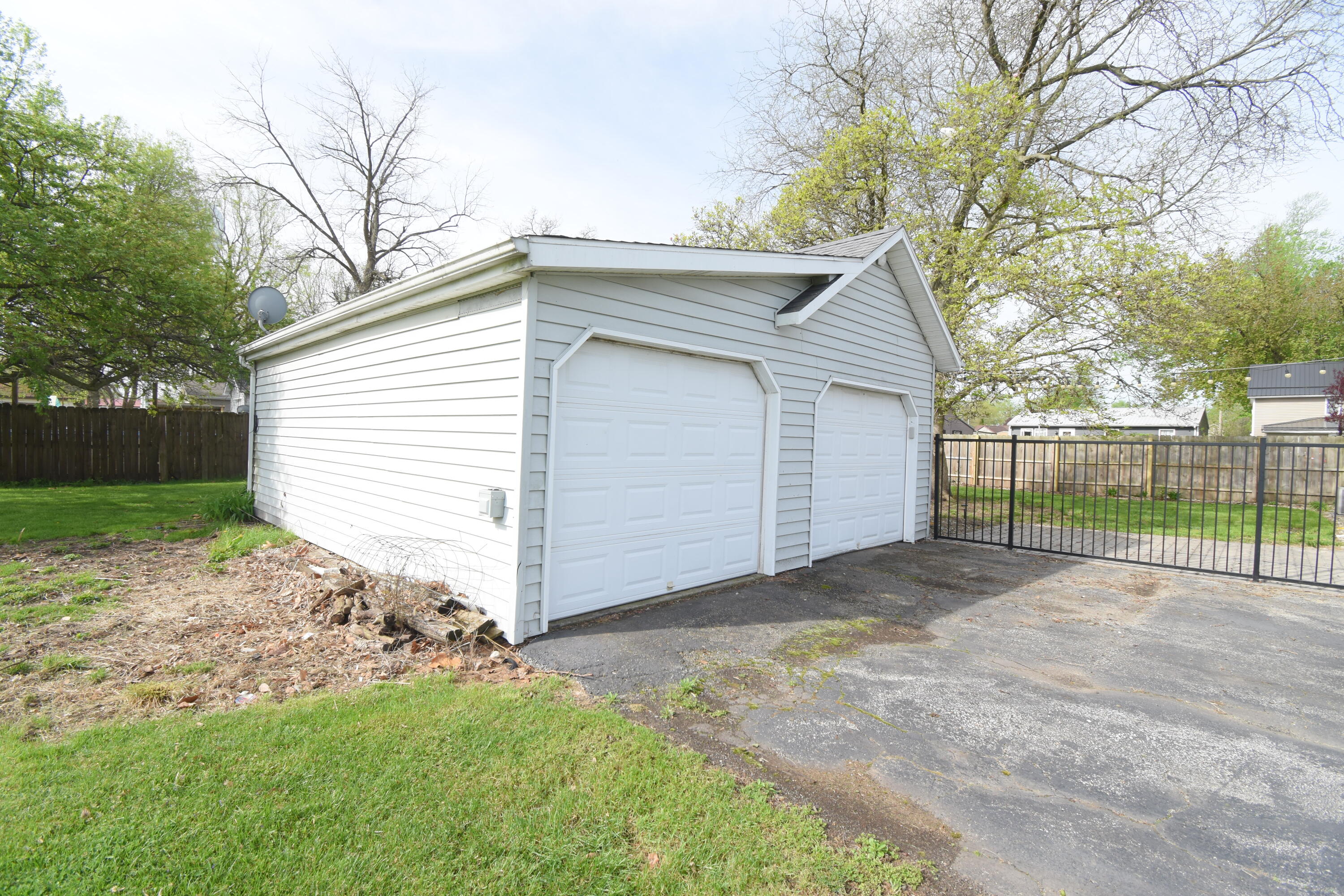 135 North Rachel Street Rensselaer, IN 47978 - Photo 3 of 58 3000x2000