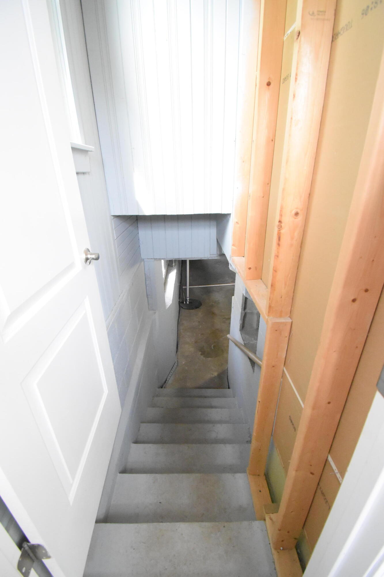 135 North Rachel Street Rensselaer, IN 47978 - Photo 39 of 58 1333x2000