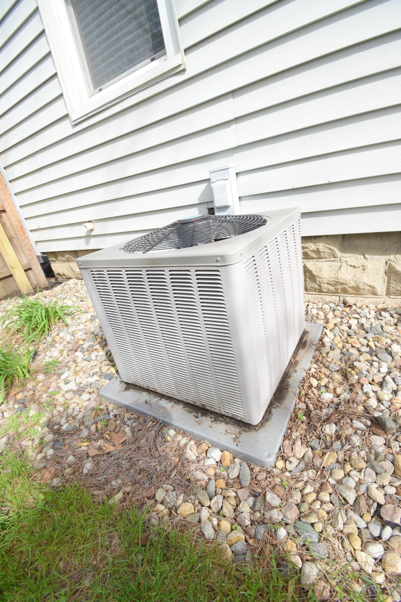 135 North Rachel Street Rensselaer, IN 47978 - Photo 57 of 58 1333x2000