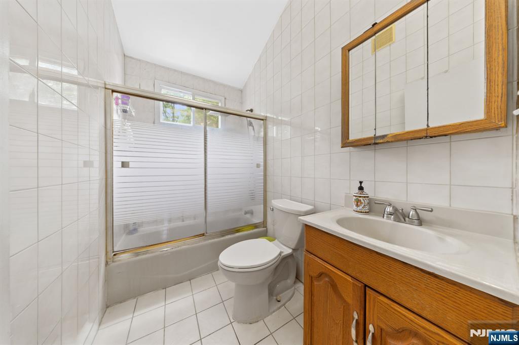 132 Spring Street Leonia, NJ 07605 - Photo 46 of 47