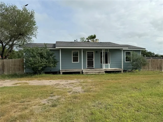 $1,650 | 1130 East Avenue A Avenue, Kingsville, TX 78363