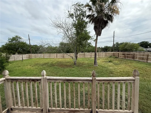 $1,650 | 1130 East Avenue A Avenue, Kingsville, TX 78363