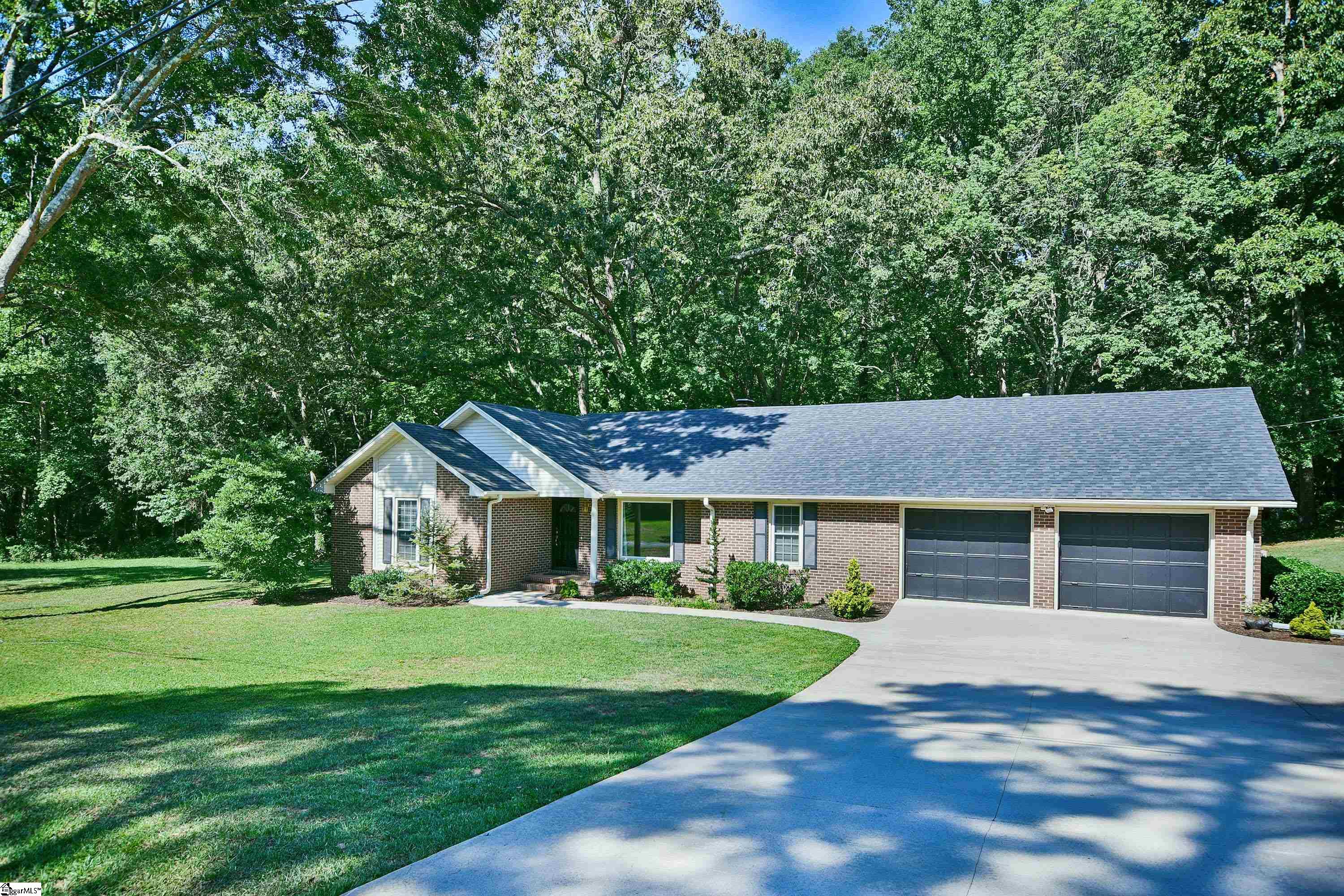 405 Ranch Circle Piedmont, SC 29673 - Photo 1 of 36 Gallery Image 1