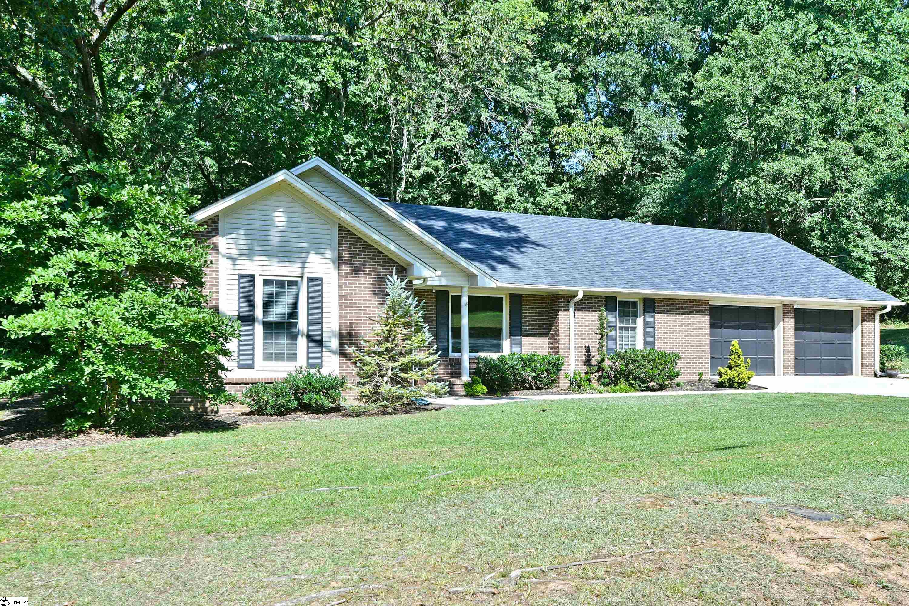 405 Ranch Circle Piedmont, SC 29673 - Photo 3 of 36 Gallery Image 3