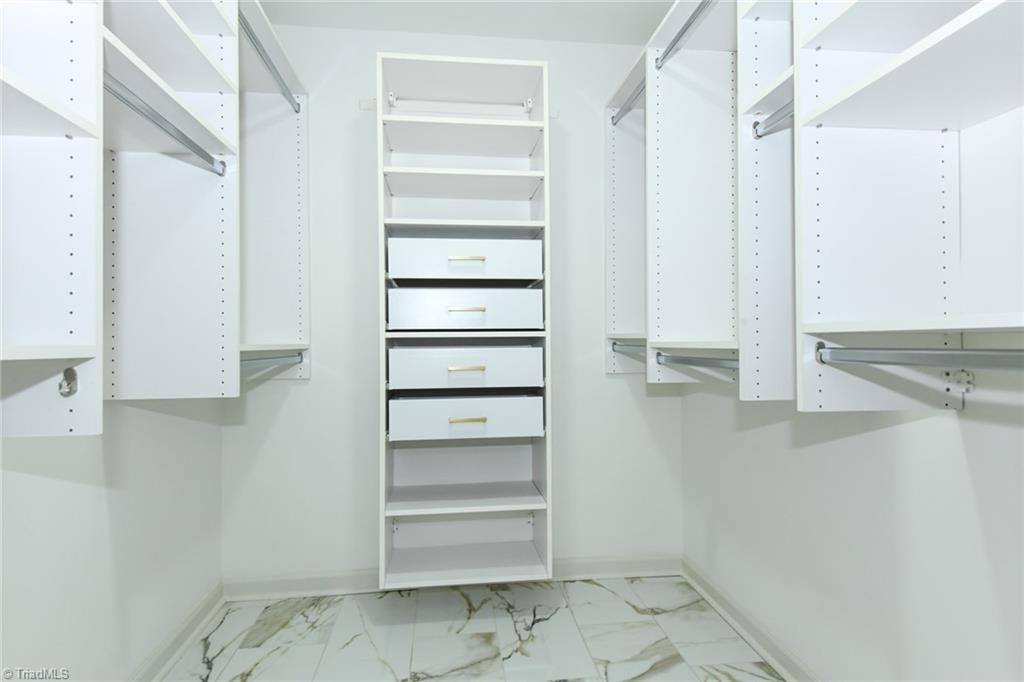 7449 Old Farm Road Thomasville, NC 27360 - Photo 17 of 44