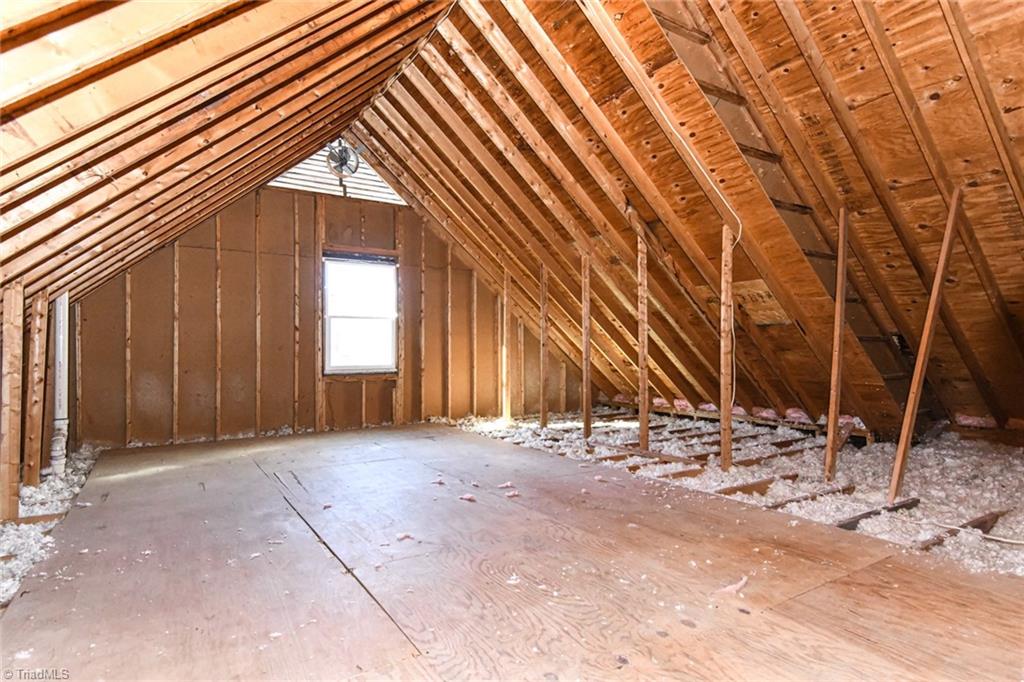 7449 Old Farm Road Thomasville, NC 27360 - Photo 27 of 44