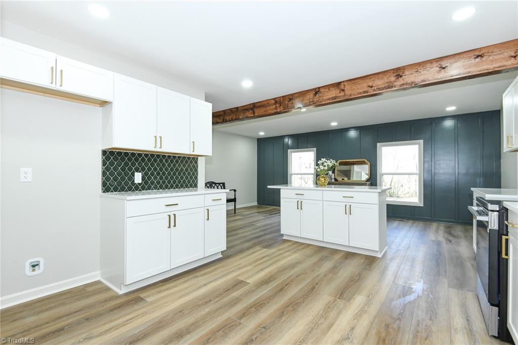 7449 Old Farm Road Thomasville, NC 27360 - Photo 9 of 44