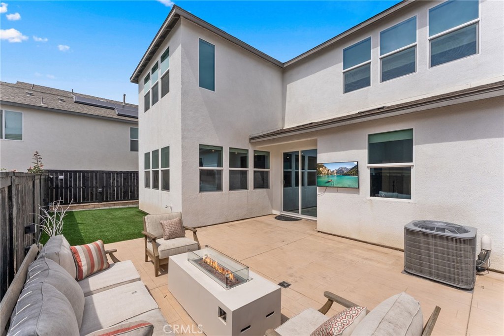 1675 Whitmore Loop Chula Vista, CA 91913 - Photo 21 of 37