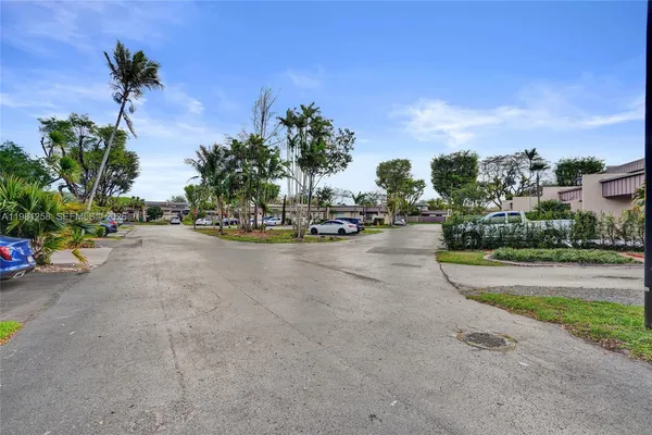 $3,300 | 7382 Southwest 105th Place, Miami, FL 33173