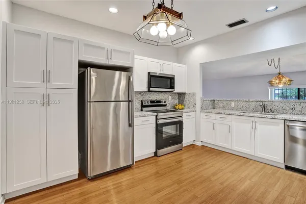 $3,300 | 7382 Southwest 105th Place, Miami, FL 33173