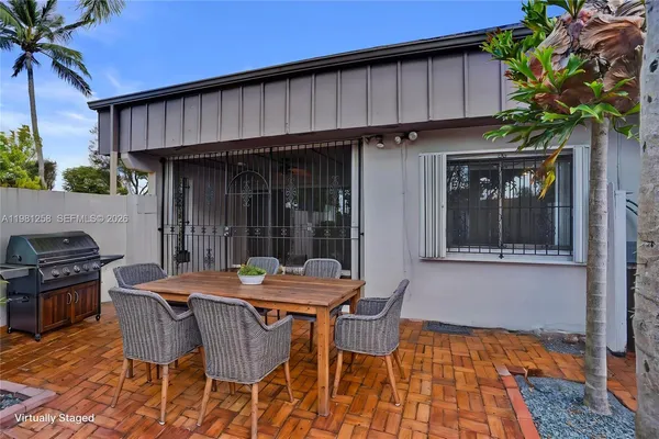 $3,300 | 7382 Southwest 105th Place, Miami, FL 33173