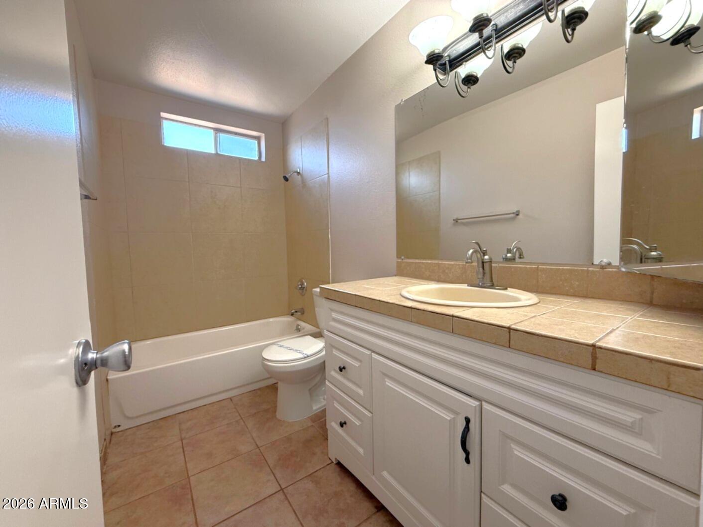 4826 West Hatcher Road Glendale, AZ 85302 - Photo 11 of 18