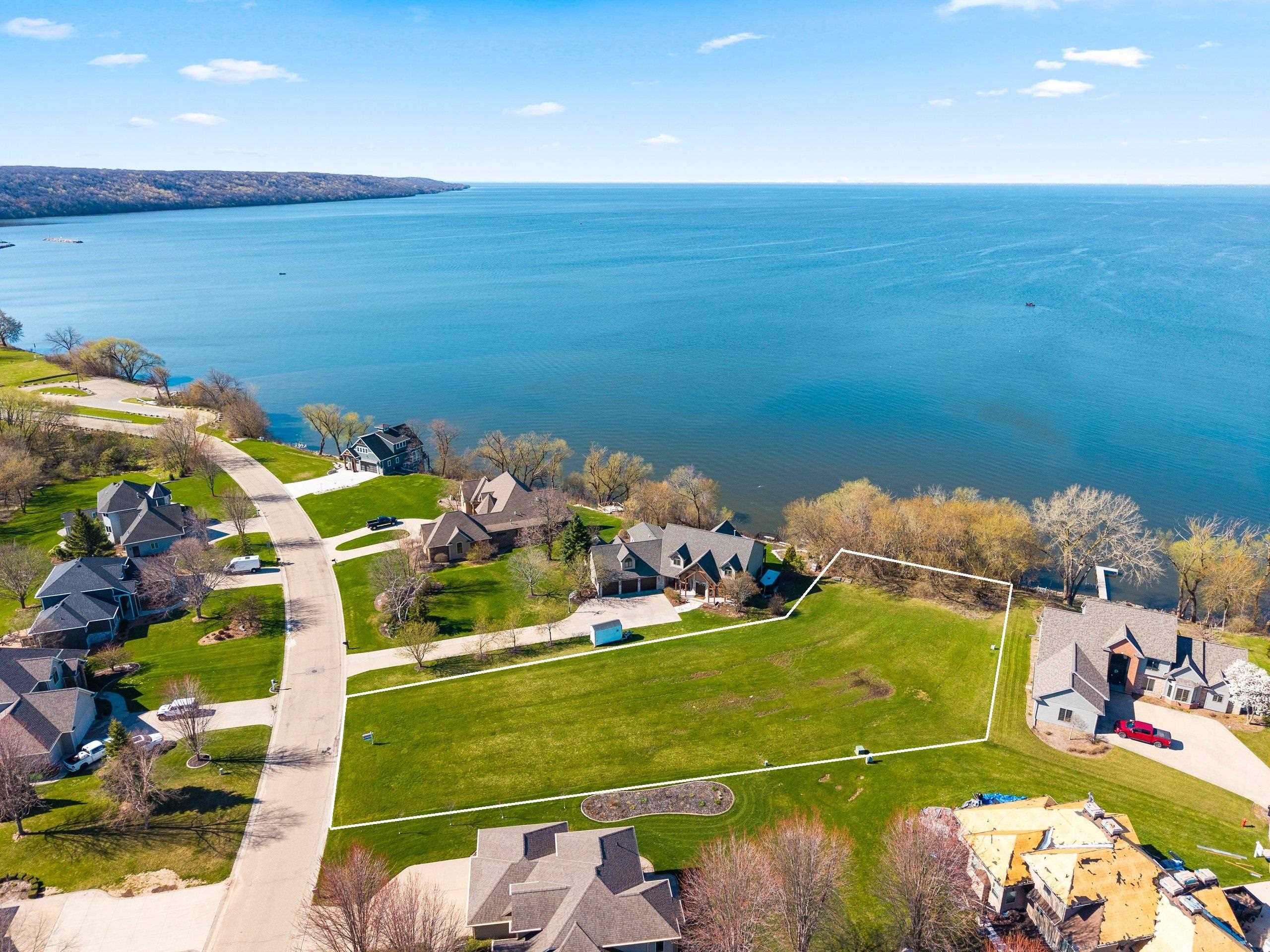 N7827 State Park Road, Unit 41 Sherwood, WI 54169 - Photo 3 of 11