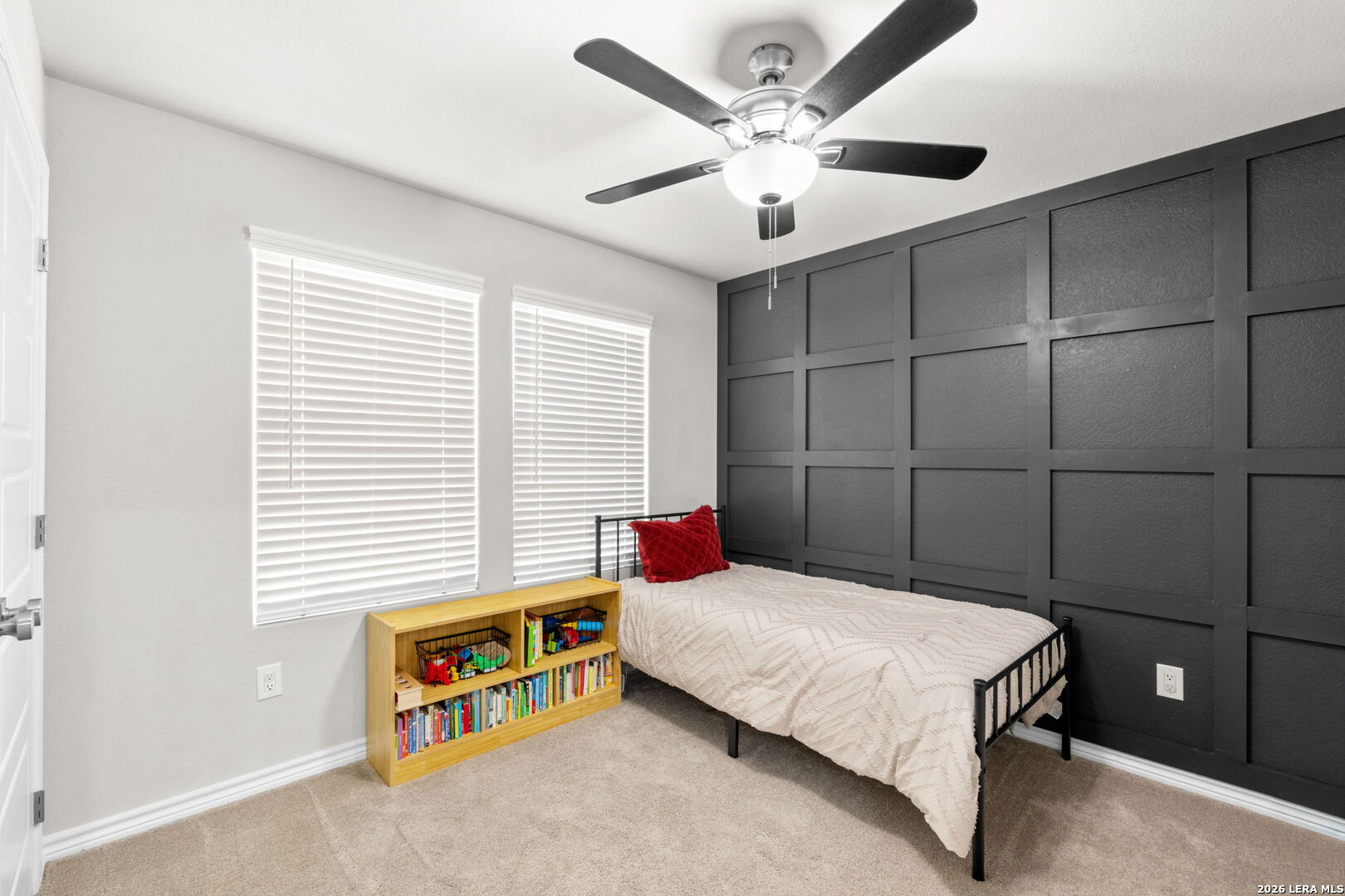 157 Sycamore Helotes, TX 78023 - Photo 11 of 26