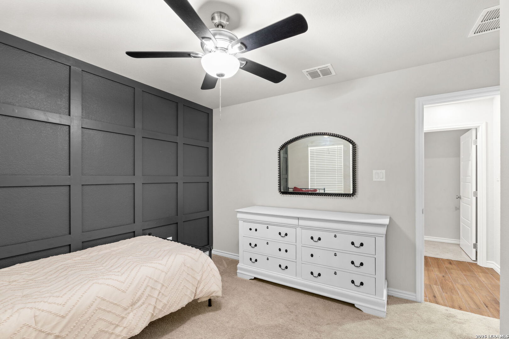 157 Sycamore Helotes, TX 78023 - Photo 12 of 26