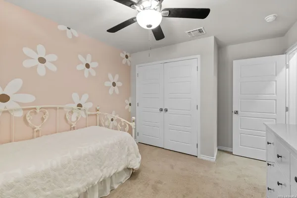 $424,500 | 157 Sycamore, Helotes, TX 78023