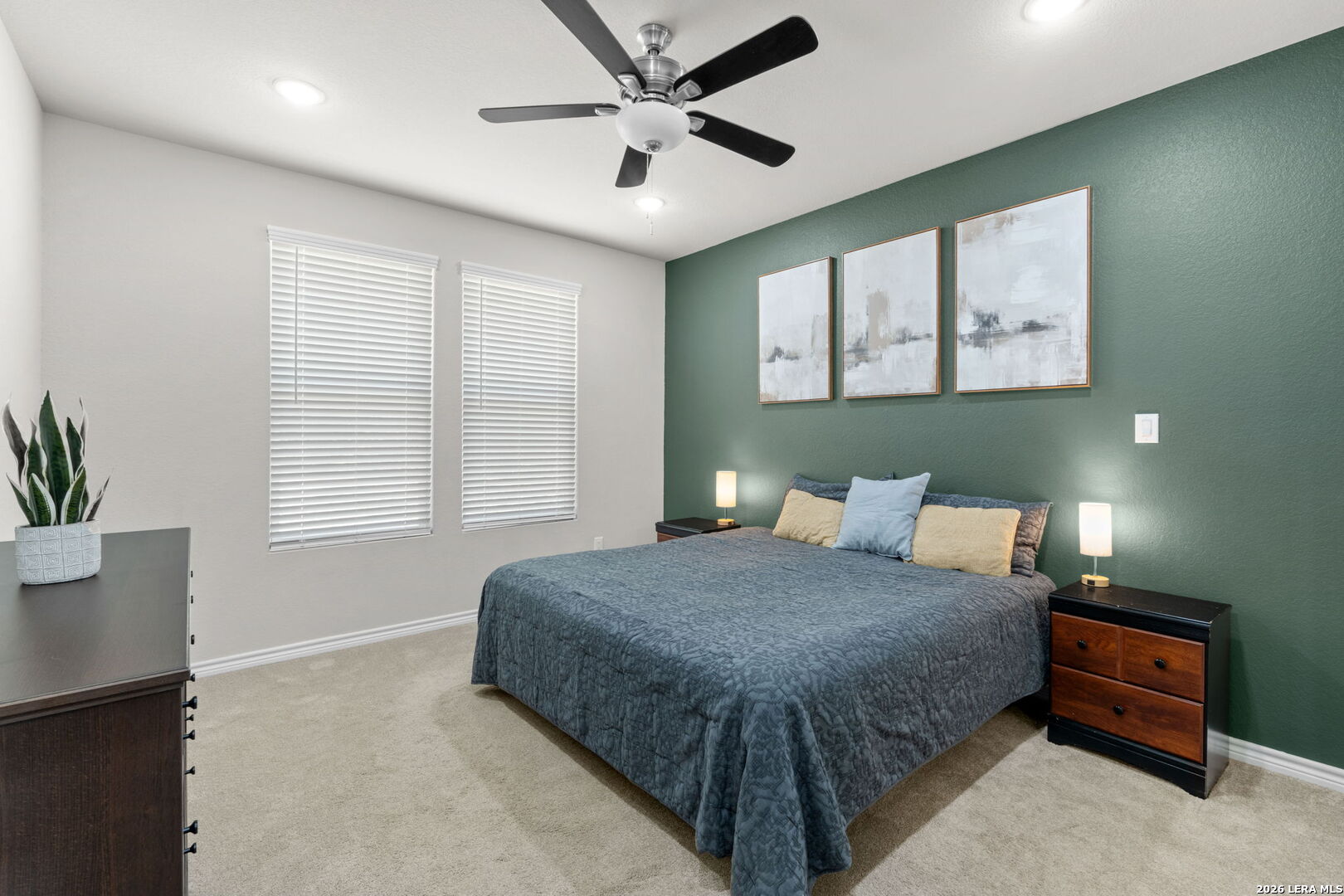 157 Sycamore Helotes, TX 78023 - Photo 14 of 26