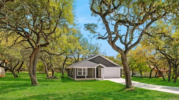 $424,500 | 157 Sycamore, Helotes, TX 78023