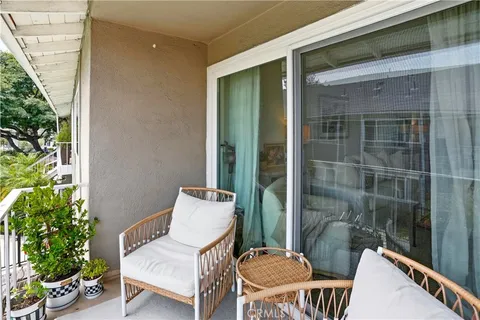 $849,000 | 1228 Rutland Road, Unit 6, Newport Beach, CA 92660