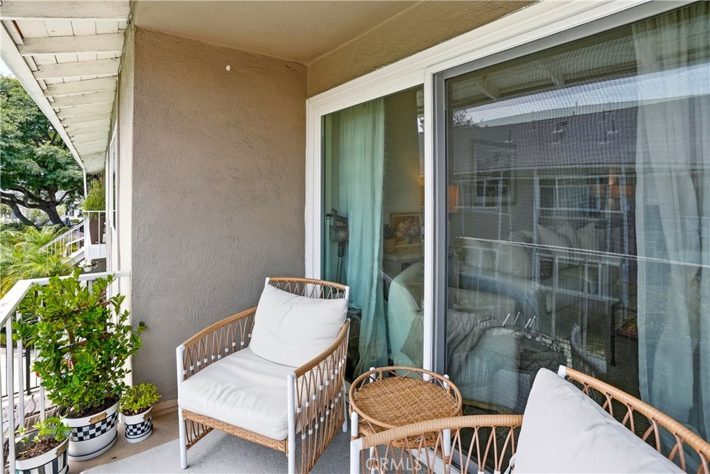 1228 Rutland Road, Unit 6 Newport Beach, CA 92660 - Photo 18 of 21