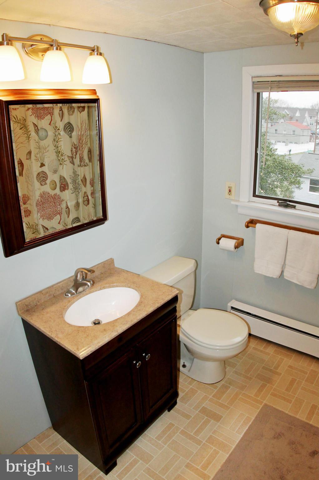 1021 Cold Spring Road Baltimore, MD 21220 - Photo 24 of 30 In-Law Apartment Bath - Third Floor