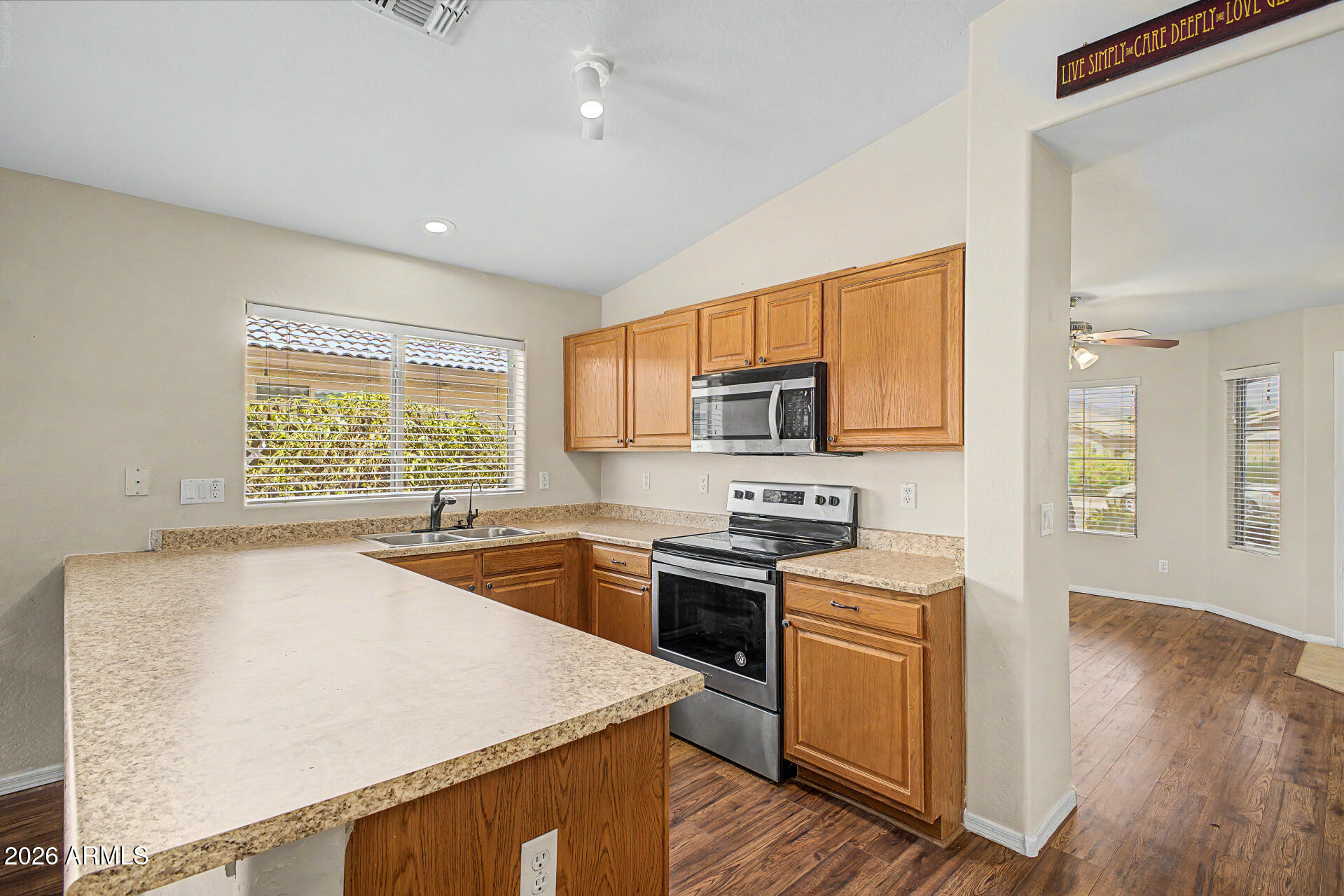 3752 South Bowman Road Apache Junction, AZ 85119 - Photo 8 of 23 12-Bowman