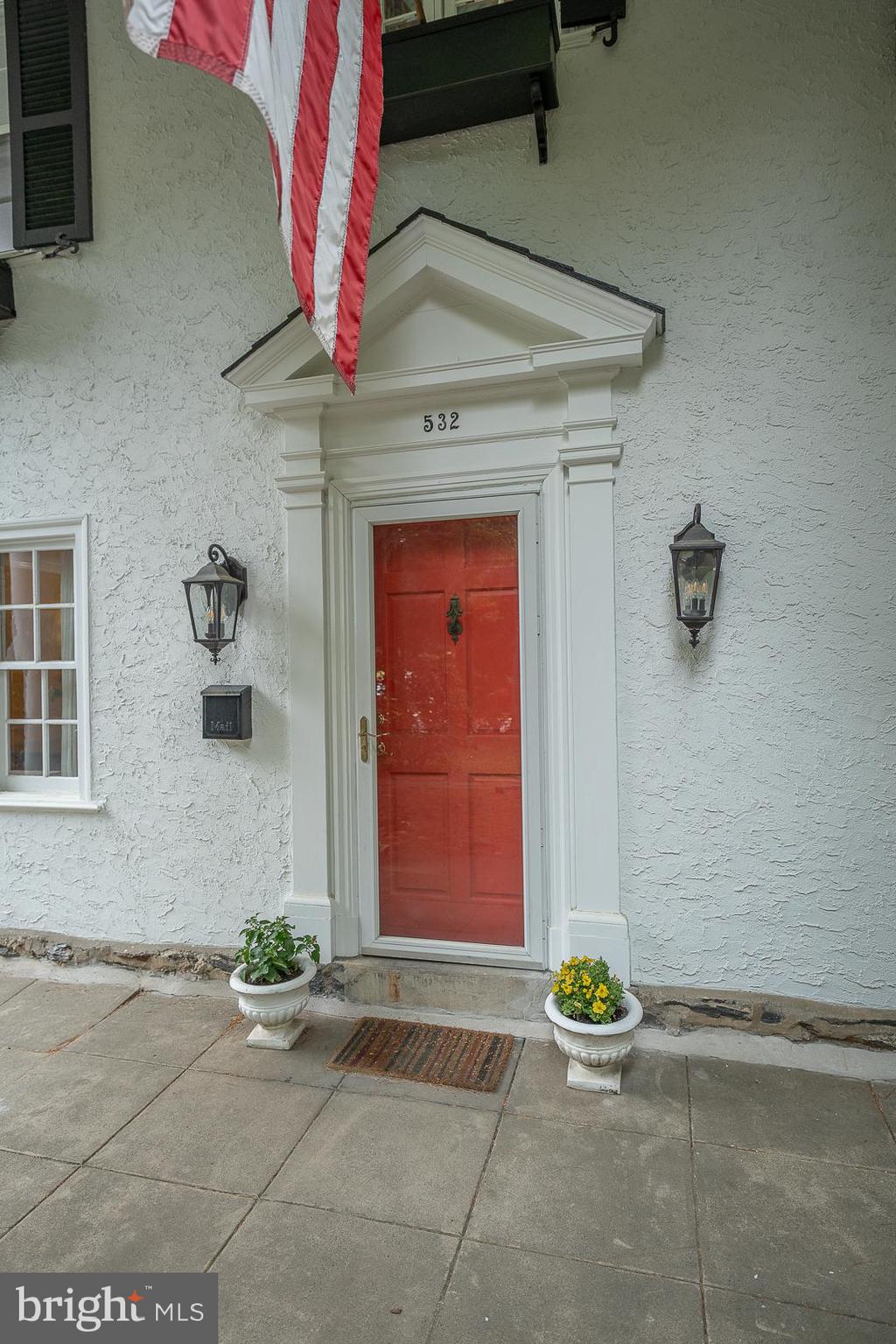 532 Hansell Road Wynnewood, PA 19096 - Photo 2 of 30