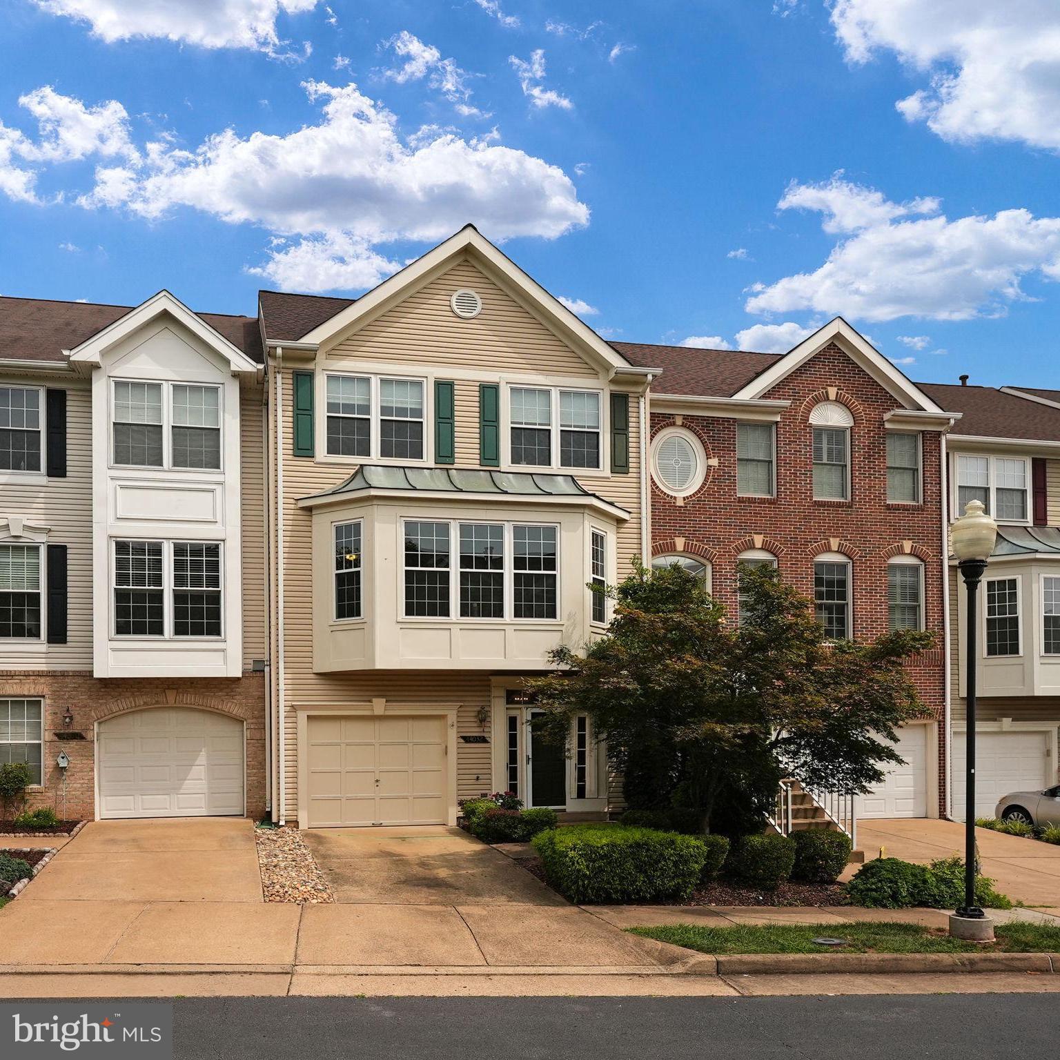 44032 Rising Sun Terrace Ashburn, VA 20147 - Photo 1 of 44 Lovely Ashburn Village home