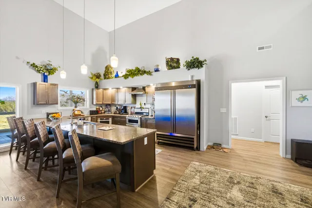 $1,390,000 | 1964 Harbor Hills Drive, Dandridge, TN 37725