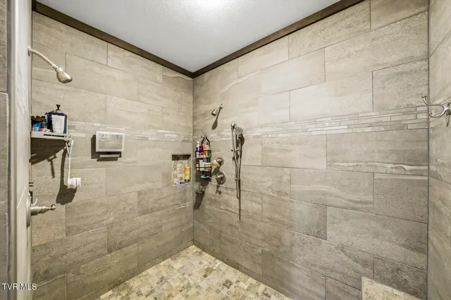 $1,390,000 | 1964 Harbor Hills Drive, Dandridge, TN 37725