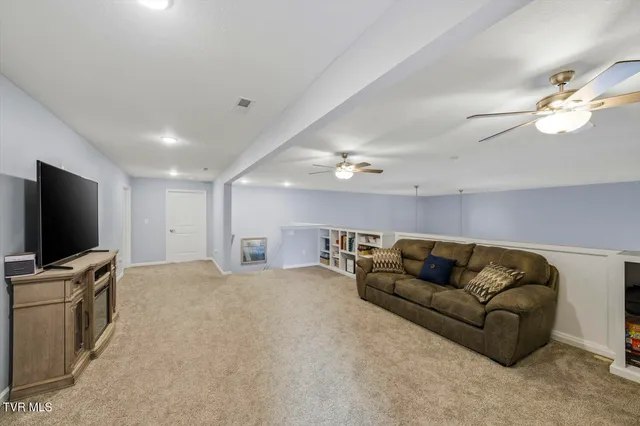 $1,390,000 | 1964 Harbor Hills Drive, Dandridge, TN 37725