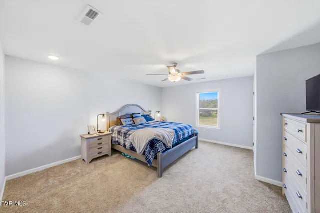 $1,390,000 | 1964 Harbor Hills Drive, Dandridge, TN 37725