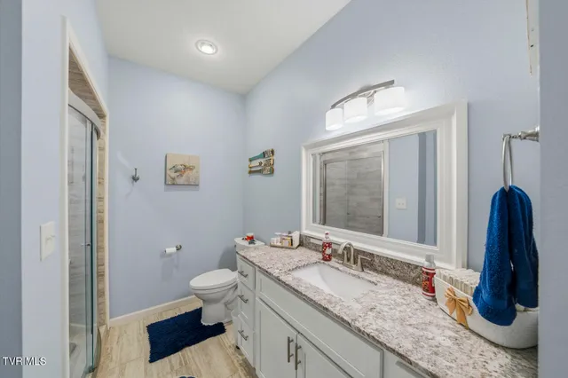 $1,390,000 | 1964 Harbor Hills Drive, Dandridge, TN 37725