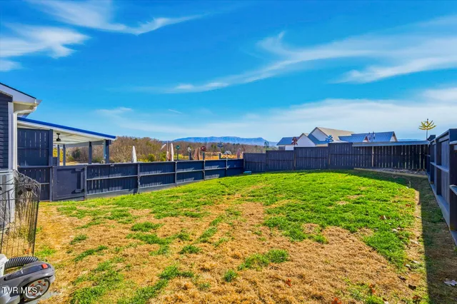 $1,390,000 | 1964 Harbor Hills Drive, Dandridge, TN 37725