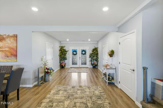 $1,390,000 | 1964 Harbor Hills Drive, Dandridge, TN 37725