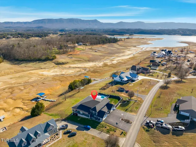 $1,390,000 | 1964 Harbor Hills Drive, Dandridge, TN 37725