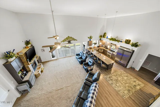 $1,390,000 | 1964 Harbor Hills Drive, Dandridge, TN 37725