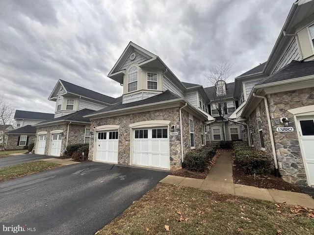 $3,000 | 13884 Greendale Drive, Woodbridge, VA 22191