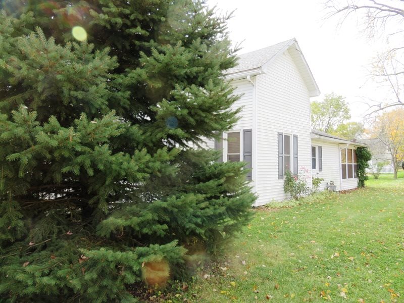 128 South 9th Street Decatur, IN 46733 - Photo 8 of 28