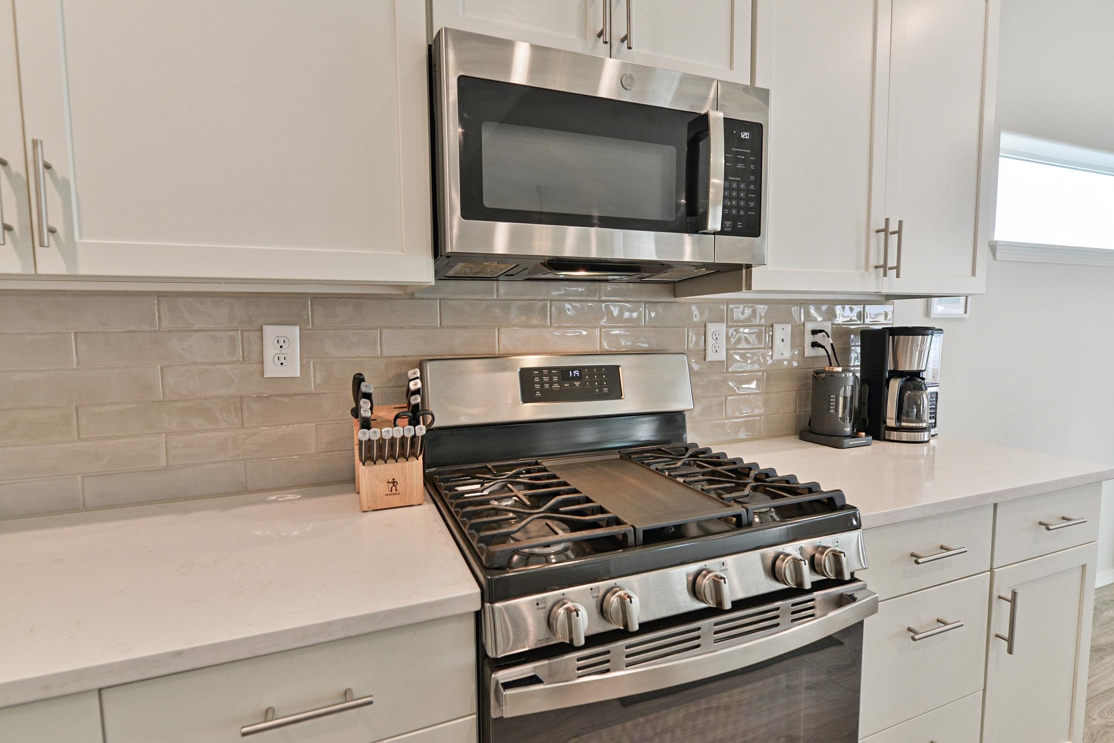 918 Cougars Court Spokane, WA 99224 - Photo 5 of 28