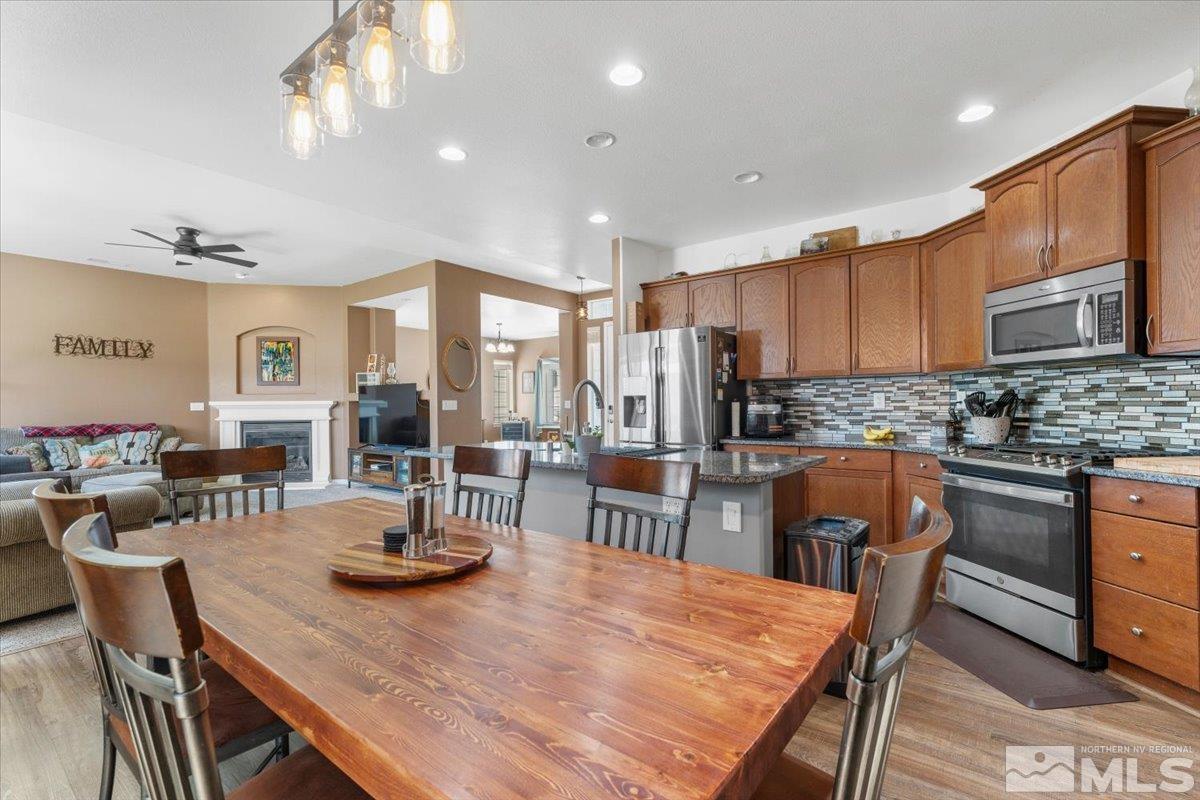 2831 South Fork Road Fernley, NV 89408 - Photo 13 of 40 Photo 13