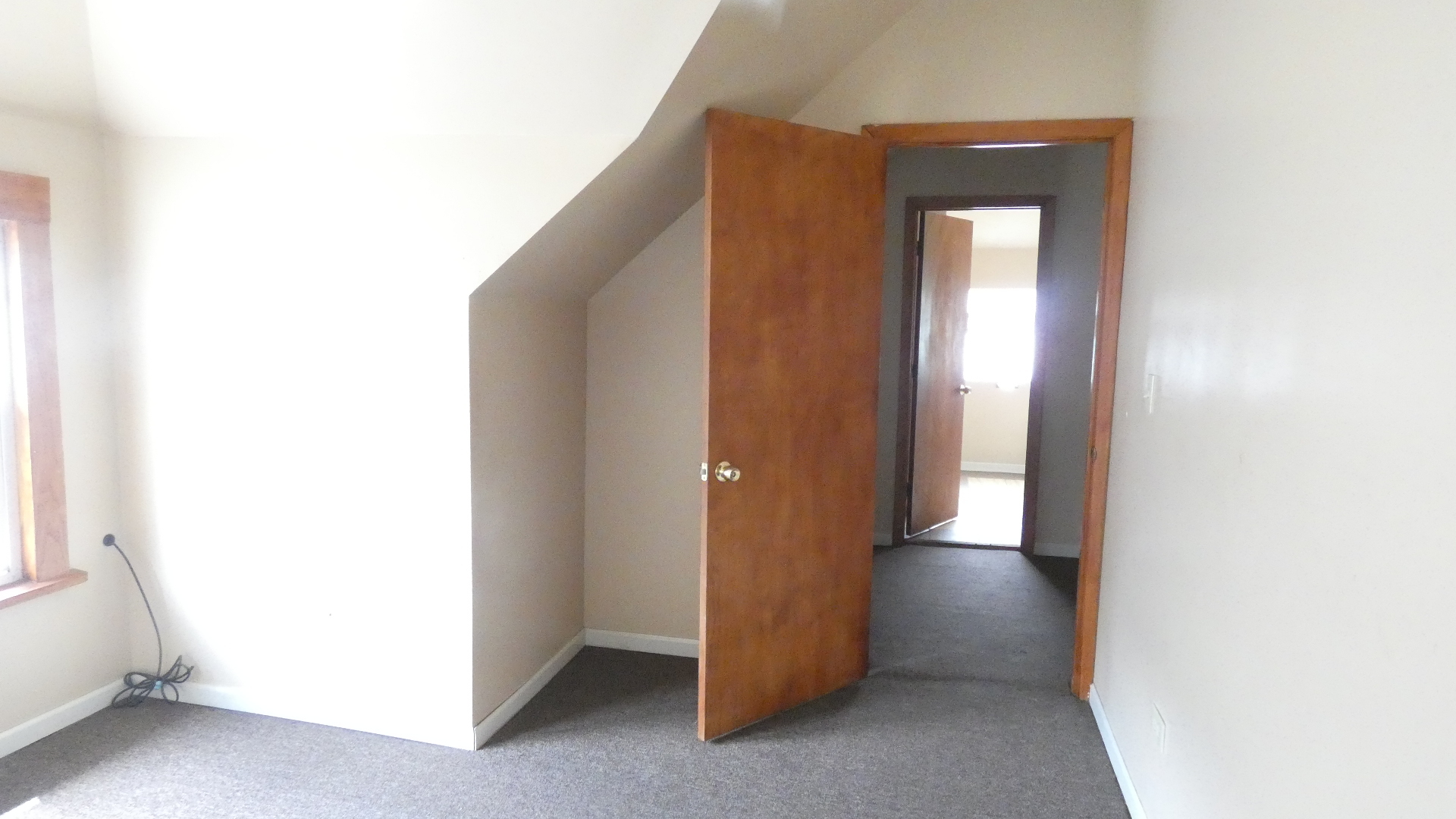 Undisclosed Address Chicago, IL 60628 - Photo 13 of 20 a view of a hallway with closet